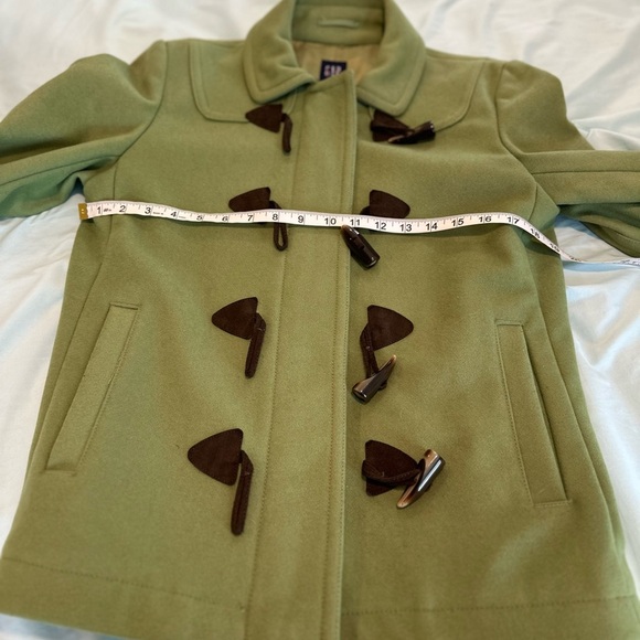 Gap Y2K Women’s size: medium. Green Wool Blend. Pea Coat. Full Zip up & Toggle - Picture 3 of 12